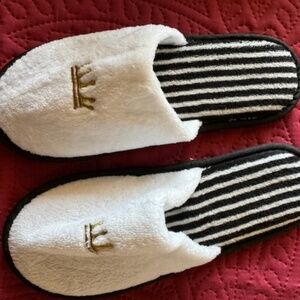 Luxury slippers Large, NEW, with crowns on them, with stripe NEW